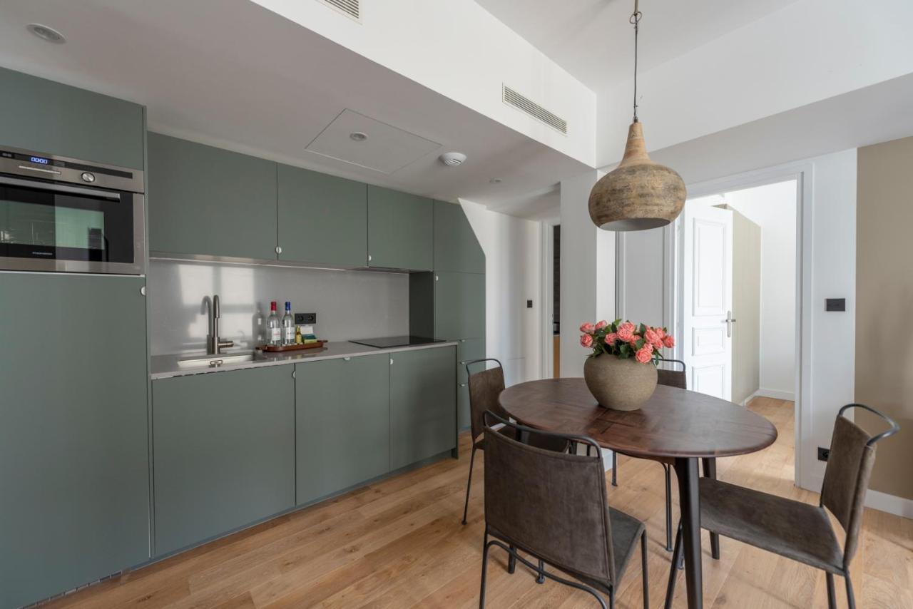O'lord, 4 Etoiles, De Luxe Champs-elysees Appartement Parijs