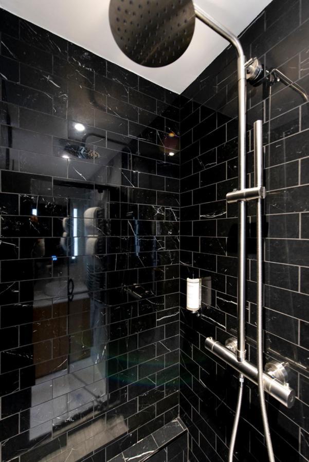 O'lord, 4 Etoiles, De Luxe Champs-elysees * Parijs