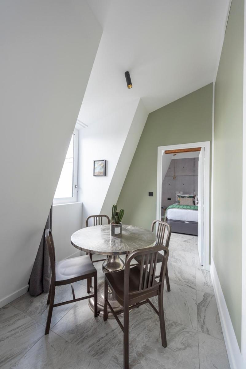 O'lord, 4 Etoiles, De Luxe Champs-elysees Appartement *